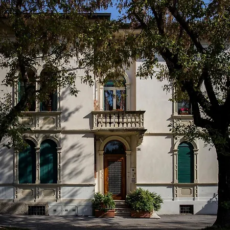 Visit Palladio ベッド・アンド・ブレックファスト 4*